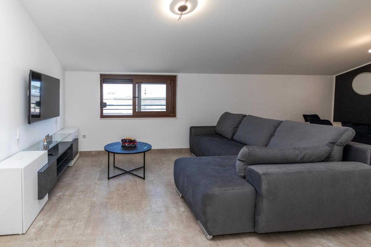 קריקווניצה Apartman Gulin מראה חיצוני תמונה